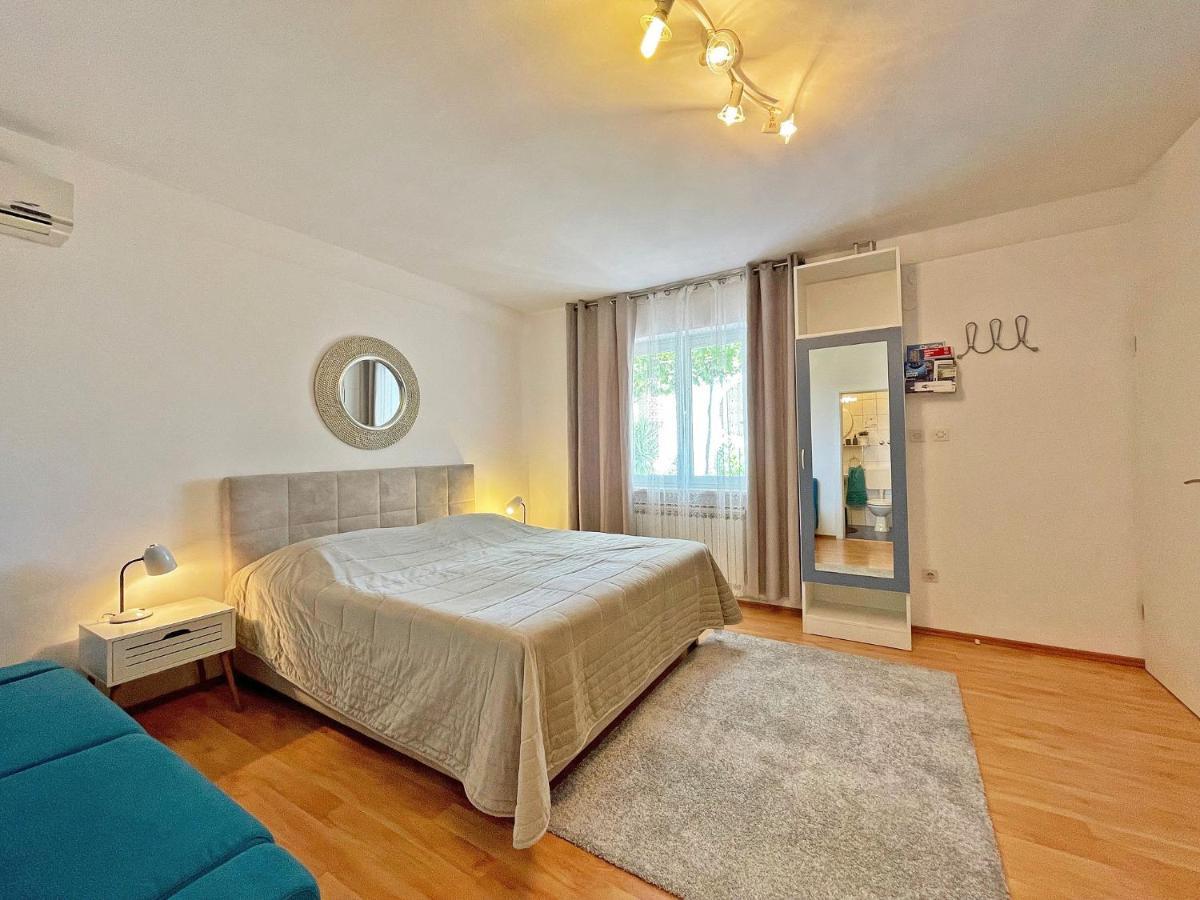 Apartments Andrijana Mlini Buitenkant foto